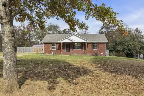 168 Hawthorne Rd, Pulaski, TN 38478