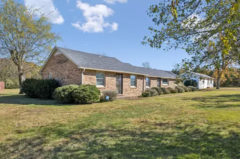 1905 Hunter Rd, Lewisburg, TN 37091