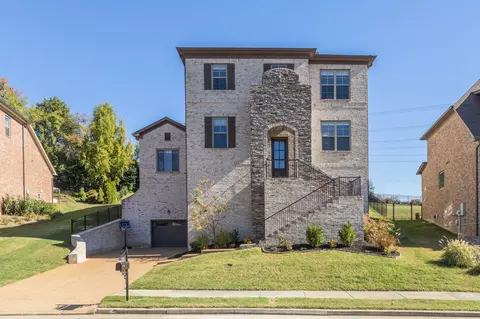 7113 Natchez Pointe Pl, Nashville, TN 37221