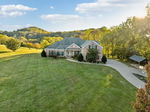 5501 Broken Ridge Hollow Ln, Thompsons Station, TN 37179