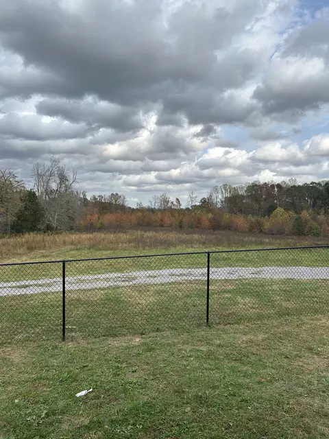 Exterior - 1680 Bertha Owen Rd, Morrison, TN 37357 photo 8 of 9