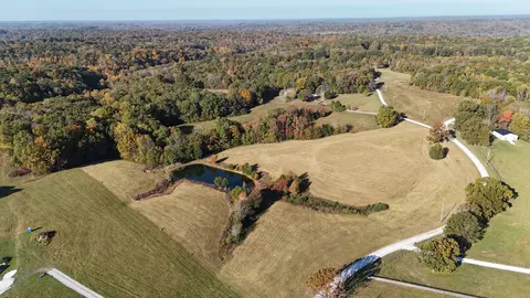 3280 Dodd Hollow Rd, Nunnelly, TN 37137