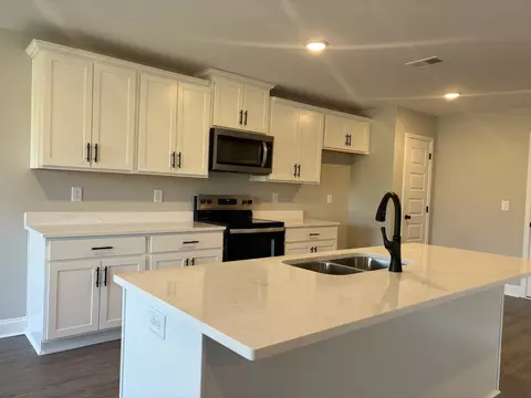 3011 Longview Ct, Dickson, TN 37055 photo 3