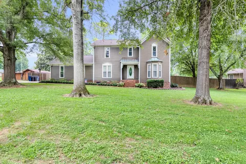 4011 Shenandoah Dr, Columbia, TN 38401