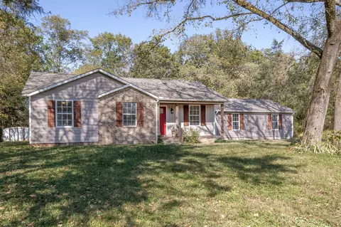 7842 Chadwick Dr, Murfreesboro, TN 37129