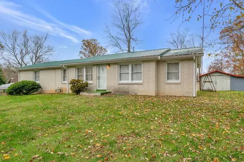 3024 Vanleer Hwy, Charlotte, TN 37036