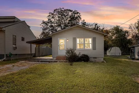 305 White Oak St, Tullahoma, TN 37388