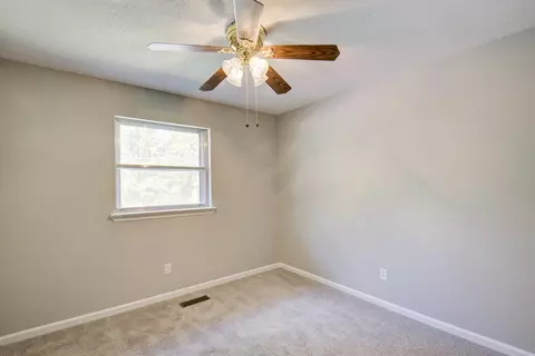 Bedroom - 1728 Crabtree Rd, Hixson, TN 37343 photo 7 of 7