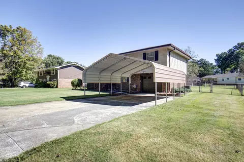 1728 Crabtree Rd, Hixson, TN 37343 photo 2