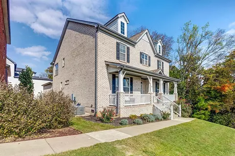 1028 Nave Ct, Nashville, TN 37214