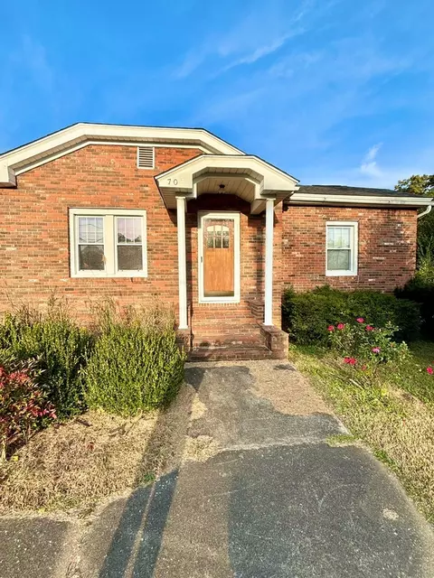 705 Hospital Rd, Dawson Springs, KY 42408