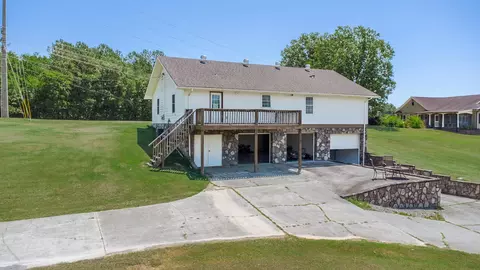 143 Meridian Way Rd, Dalton, GA 30721