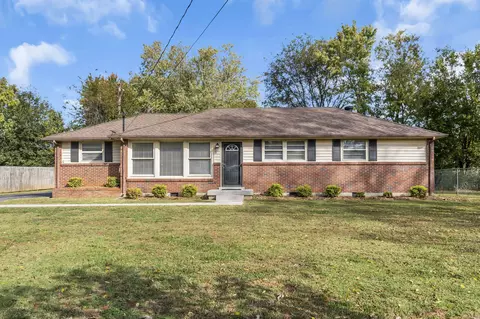 107 Mcnickle Dr, Smyrna, TN 37167