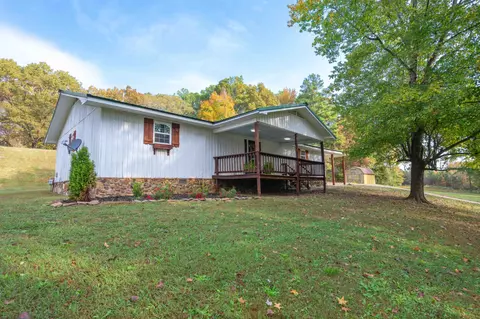 175 Pettigrew St, Parsons, TN 38363