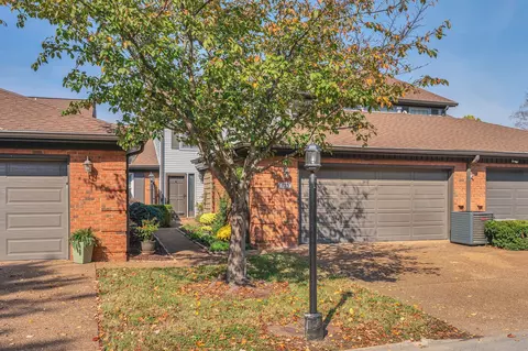 125 Hearthstone Manor Cir, Brentwood, TN 37027