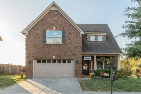 382 Stratford Park Blvd, Gallatin, TN 37066