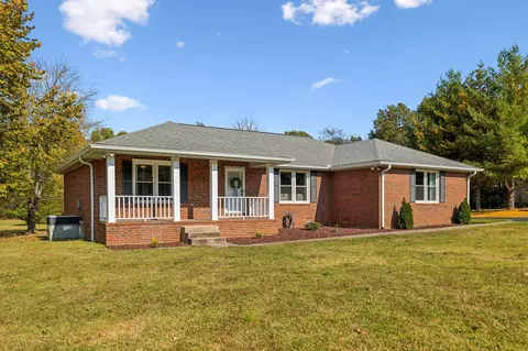 221 Oak Point Ln, Mount Juliet, TN 37122