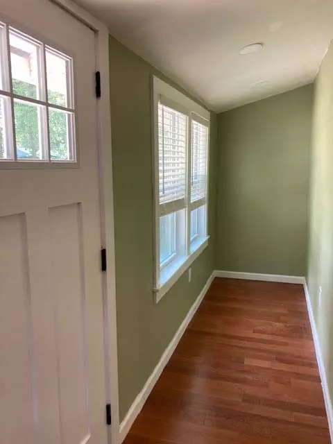 Entry Way - 1018 N Maple St, Murfreesboro, TN 37130 photo 15 of 15
