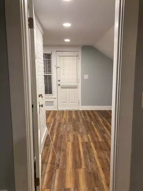 Entry Way - 1018 N Maple St, Murfreesboro, TN 37130 photo 1 of 15