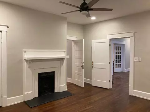 Living - 1018 N Maple St, Murfreesboro, TN 37130 photo 1 of 10