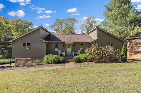 6905 River Ridge Dr, Nashville, TN 37221