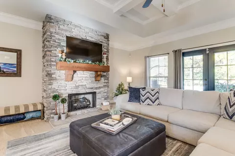 Living - 3016 Fallswood Dr, Murfreesboro, TN 37129 photo 3 of 3
