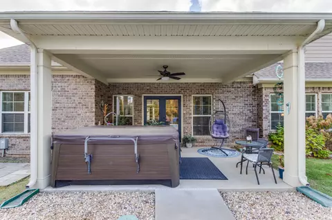 Exterior - 3016 Fallswood Dr, Murfreesboro, TN 37129 photo 7 of 13