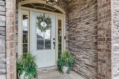 Entry Way - 3016 Fallswood Dr, Murfreesboro, TN 37129 photo 1 of 7