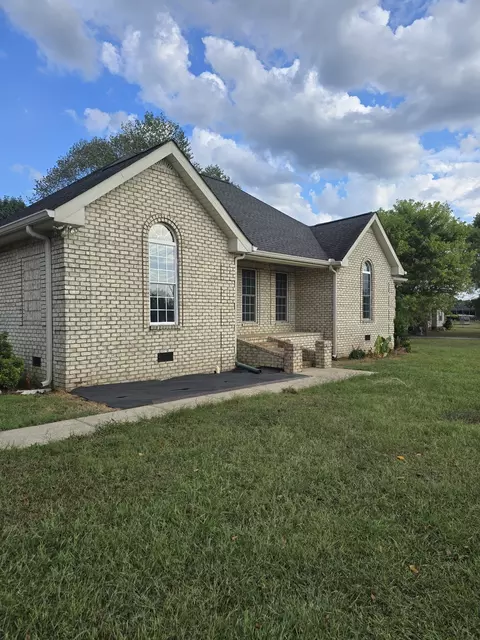 4030 Us 231 S, Castalian Springs, TN 37031