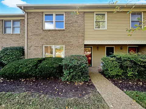 220 Westfield Dr, Nashville, TN 37221