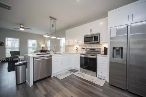 Kitchen - 555 Gresham Ln #4A, Murfreesboro, TN 37129 photo 1 of 2