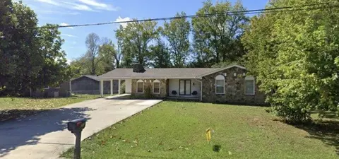 221 7th Ave S, Baxter, TN 38544