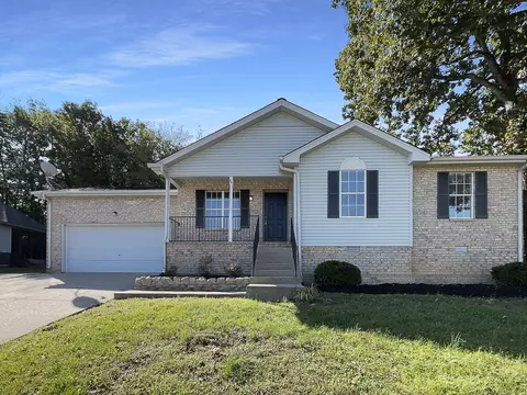 905 Graham Dr, Old Hickory, TN 37138