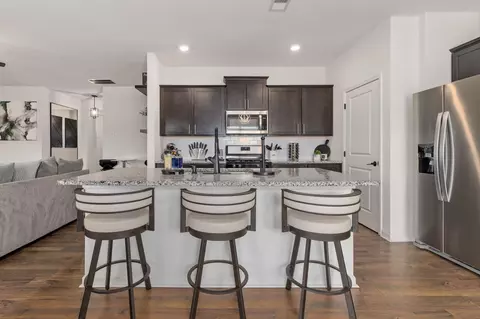 Kitchen - 6169 Prickly Loop, Ooltewah, TN 37363 photo 5 of 6