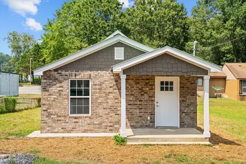 1103 James St, Dalton, GA 30721