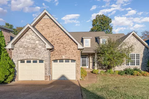 445 Summit Oaks Dr, Nashville, TN 37221