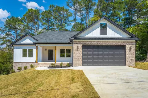75 Battleview Dr, Ringgold, GA 30736
