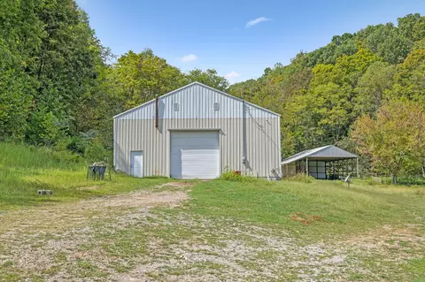 2 Young Rd, Pulaski, TN 38478 photo 4