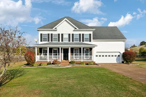 2782 Iroquois Dr, Thompsons Station, TN 37179