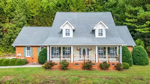 318 Golf View Dr, Cohutta, GA 30710