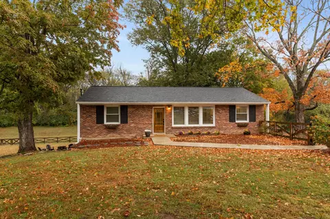 4900 Atwood Dr, Nashville, TN 37220