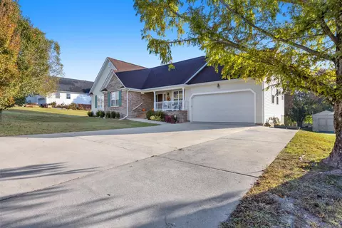 156 Bent Tree Dr, Ringgold, GA 30736 photo 4