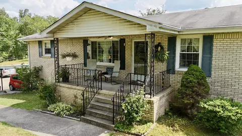 2266 Highway 47 E, Dickson, TN 37055
