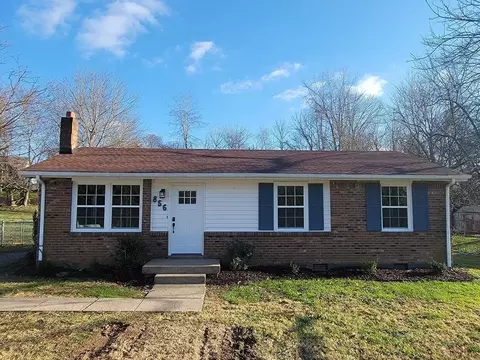 856 Pollard Rd, Clarksville, TN 37042