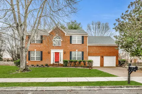 204 Lancelot Ln, Franklin, TN 37064