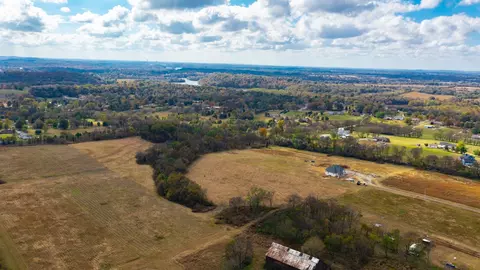 2728 Hartsville Pike, Castalian Springs, TN 37031