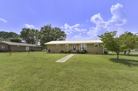1029 Francis Ave, Jasper, TN 37347