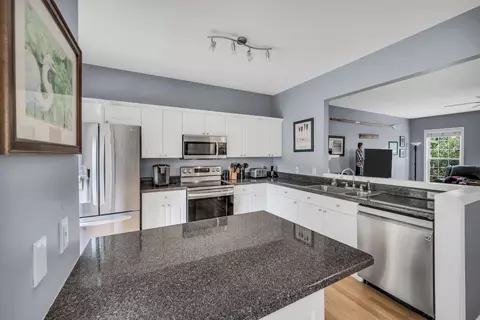7252 Highway 70 S #205, Nashville, TN 37221
