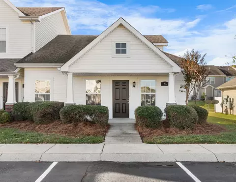 76 John Sevier Ave, Clarksville, TN 37040