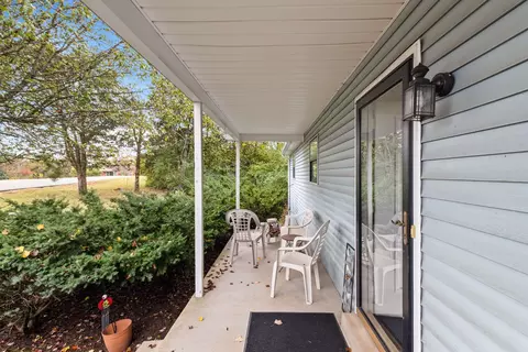 1210 Cartwright Cir N, Goodlettsville, TN 37072